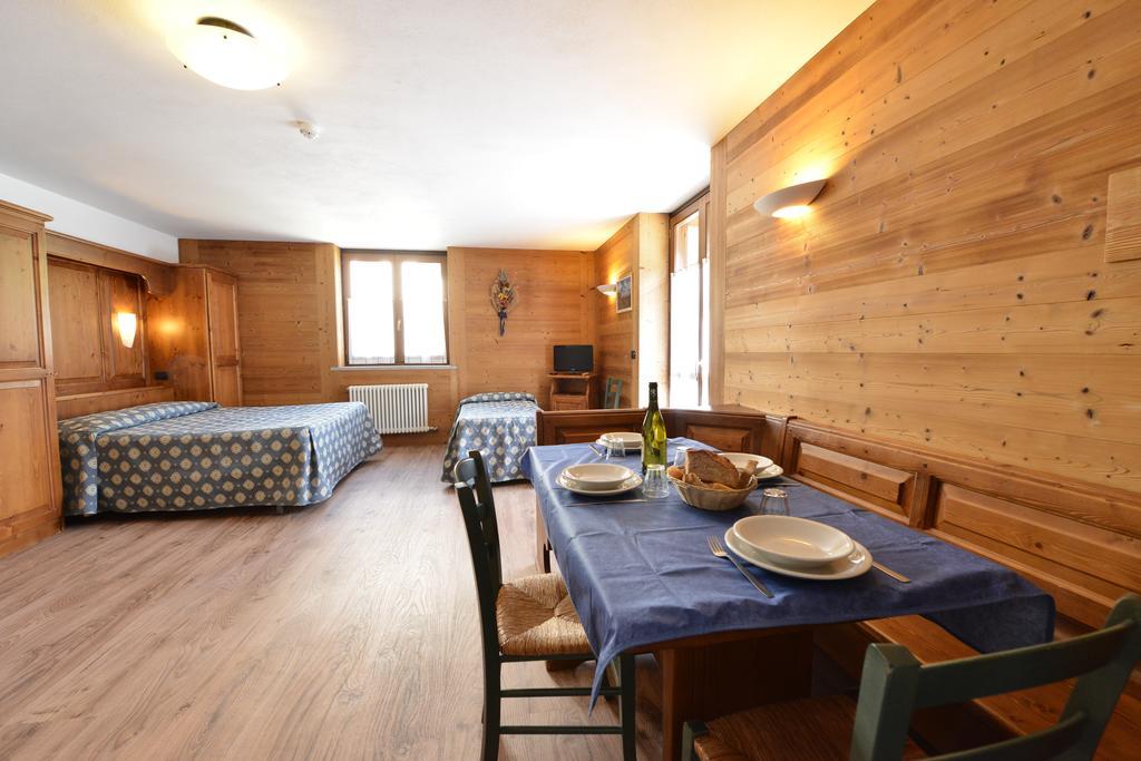 Residence Les Nigritelles Cogne Eksteriør bilde